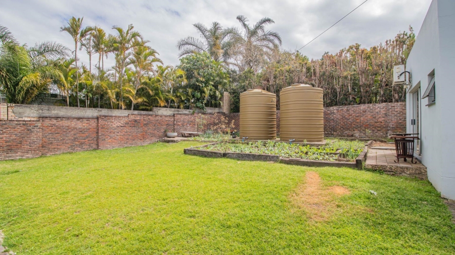 5 Bedroom Property for Sale in Beacon Bay Eastern Cape